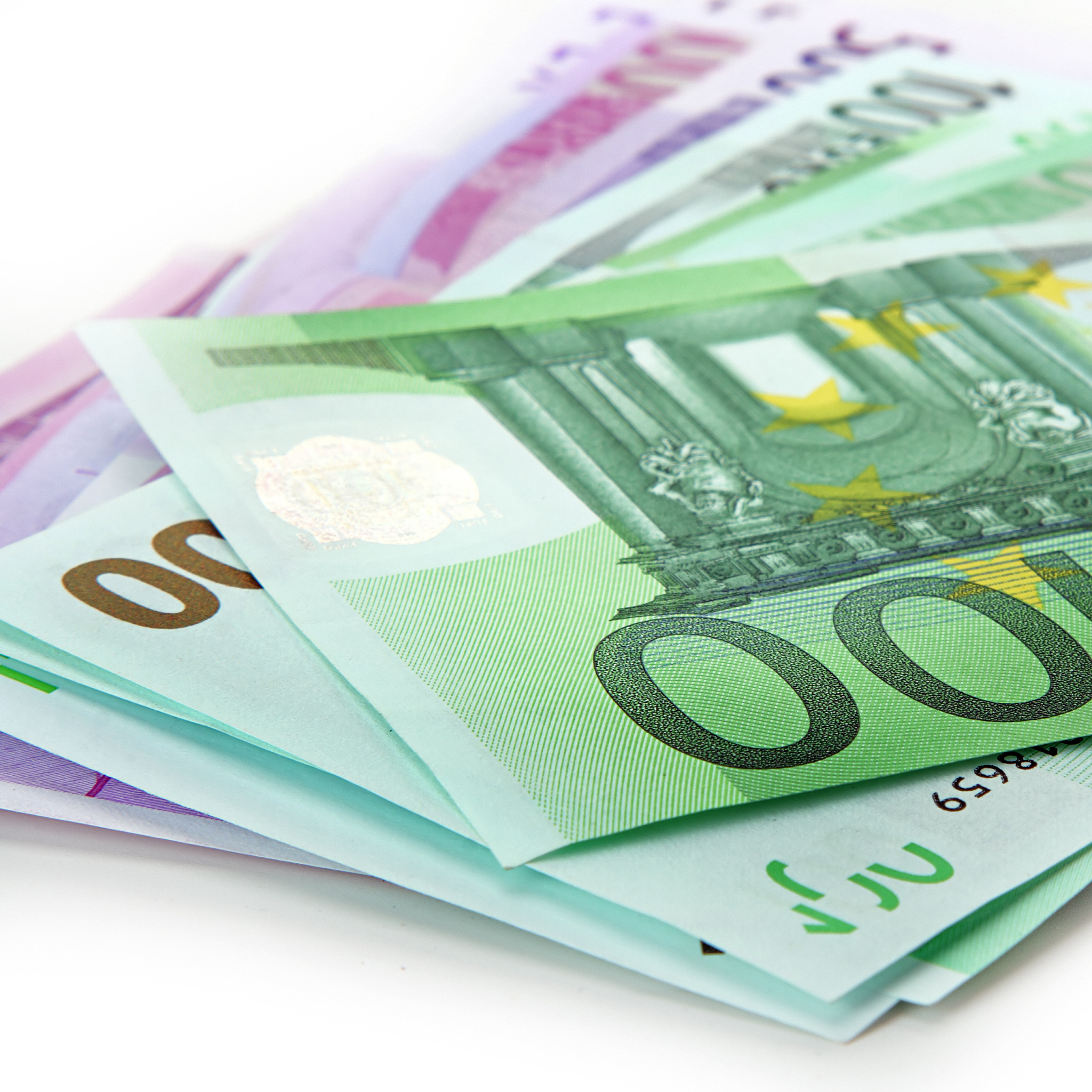 人民币汇率一路冲高 外贸企业直面汇率考验