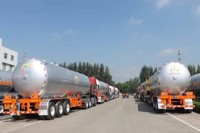 中集集团获得发明专利授权：“罐车及围栏装置”