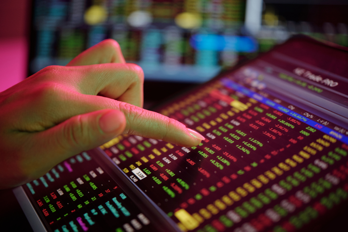 资金流向周报：沪指本周涨1.98%，706.31亿资金净流出