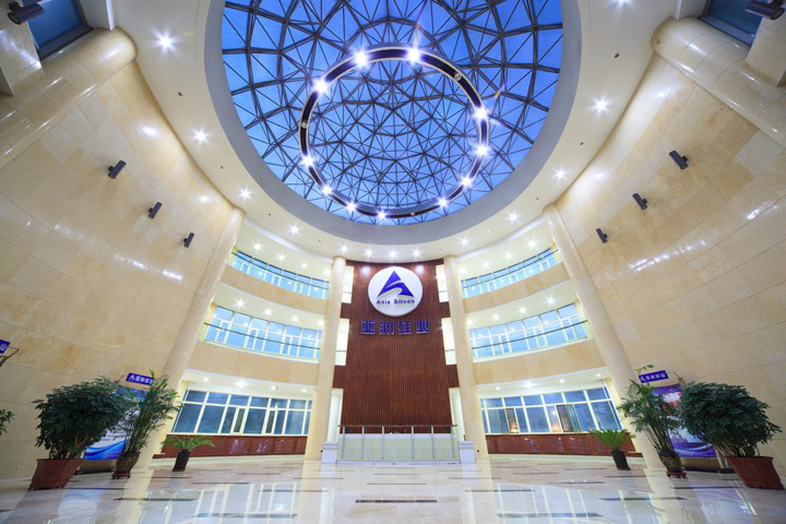 狮头股份：因财务资料过期，上交所中止审核公司重大资产重组