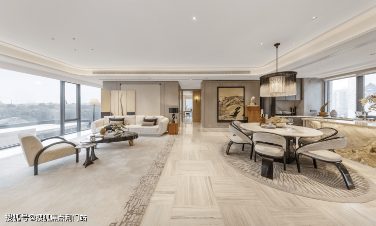 罗 牛 山：截至2026年2月27日，公司股东总户数约为11.37万户