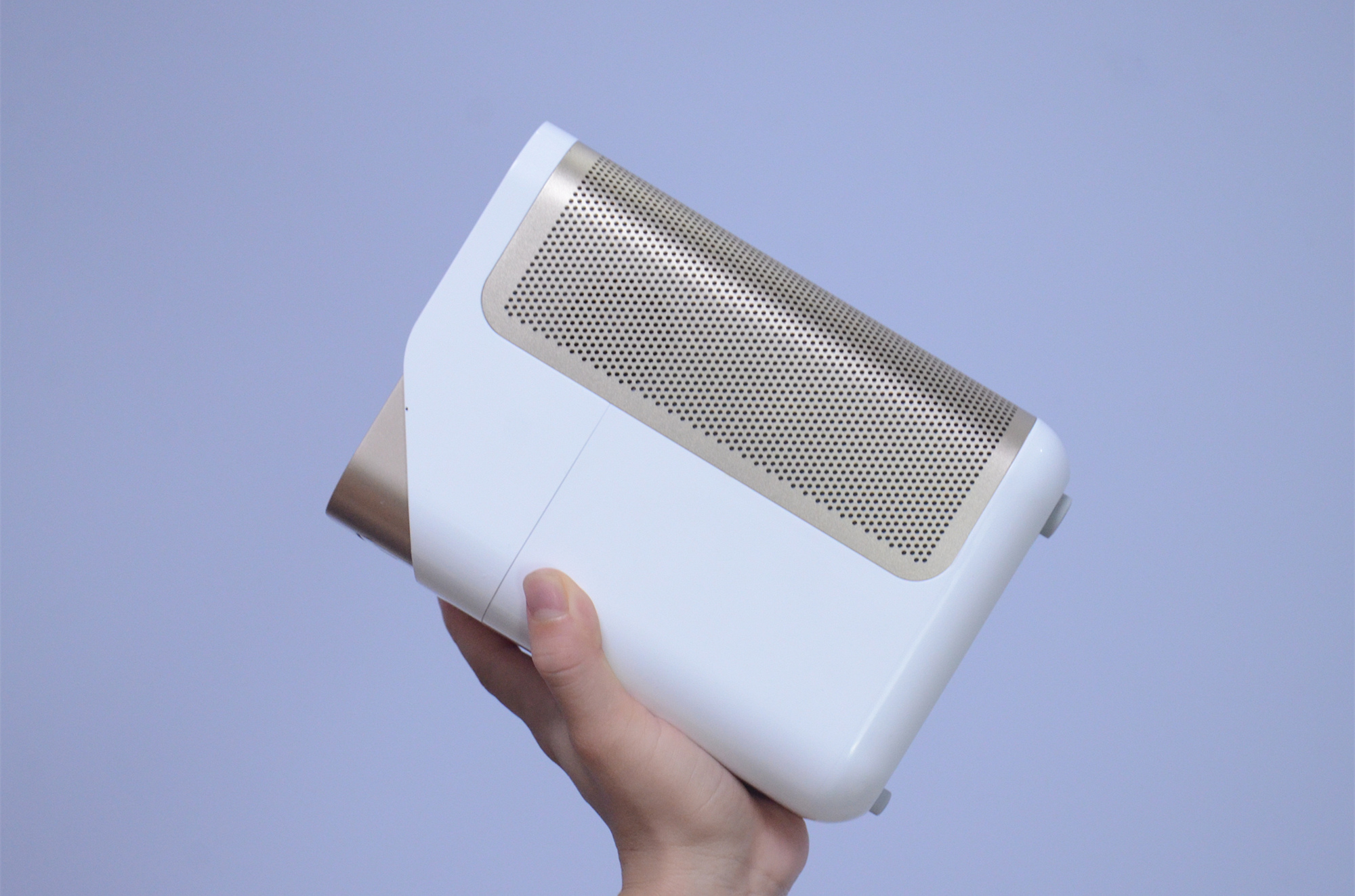 威帝股份获得实用新型专利授权：“一种可采集多路三态信号的液晶仪表”