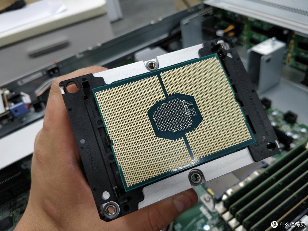 浪潮信息获得发明专利授权：“一种服务器内存扩展方法和电子设备”