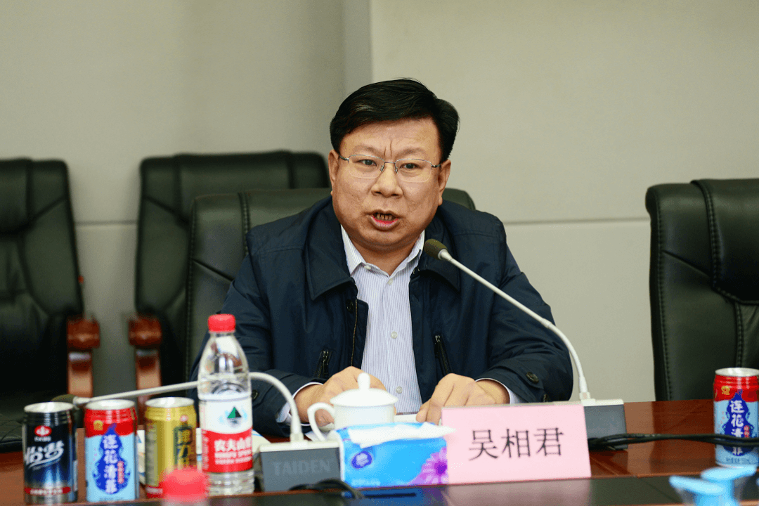 全国人大代表、以岭药业董事长吴相君：推动基本公共卫生服务扩围提质