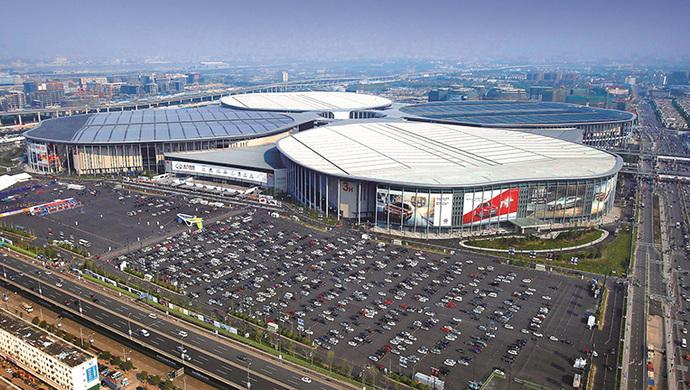 吴清：把好发行上市的入口关 严防“带病申报”“一哄而上”