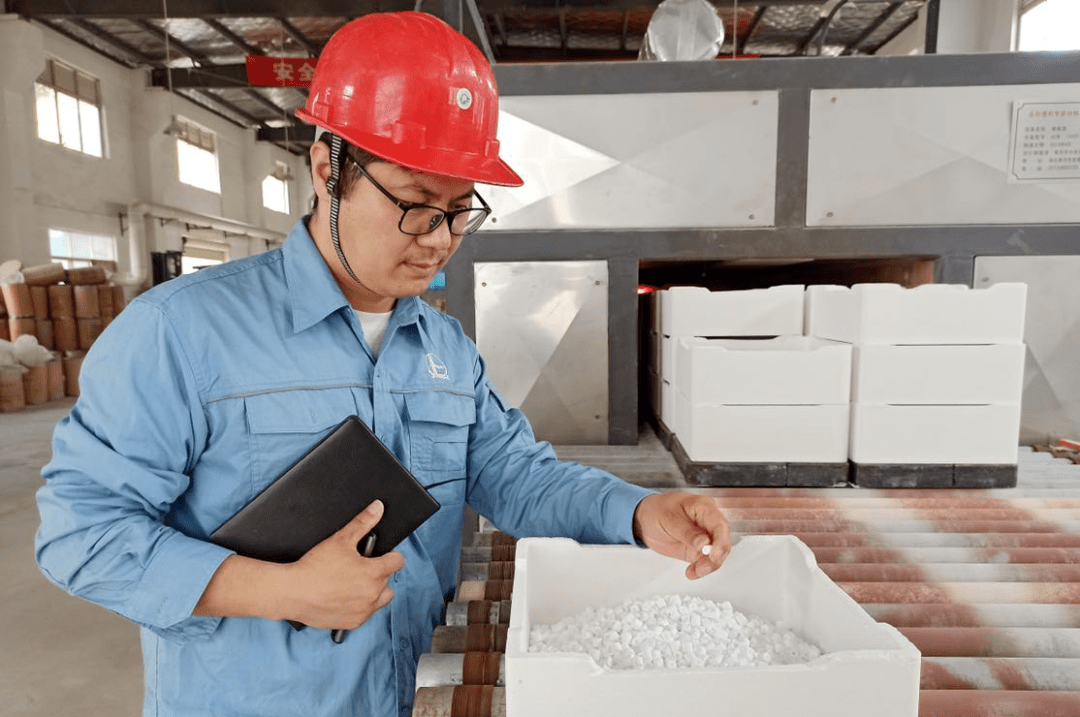 中国石化获得实用新型专利授权：“一种空心梅花形的催化剂颗粒构型”