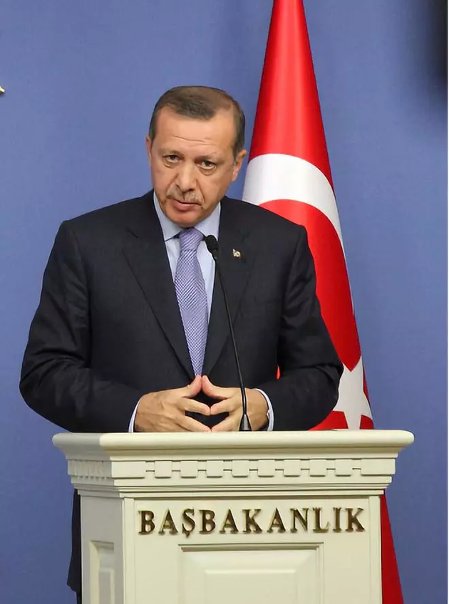 新城控股：境外子公司发行3.55亿美元境外美元债券