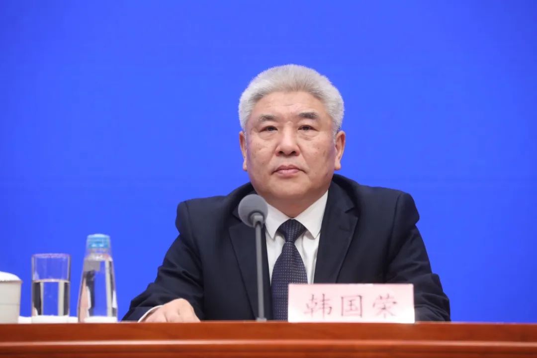 德联集团:正积极将业务从车用领域向数据中心等新领域拓展