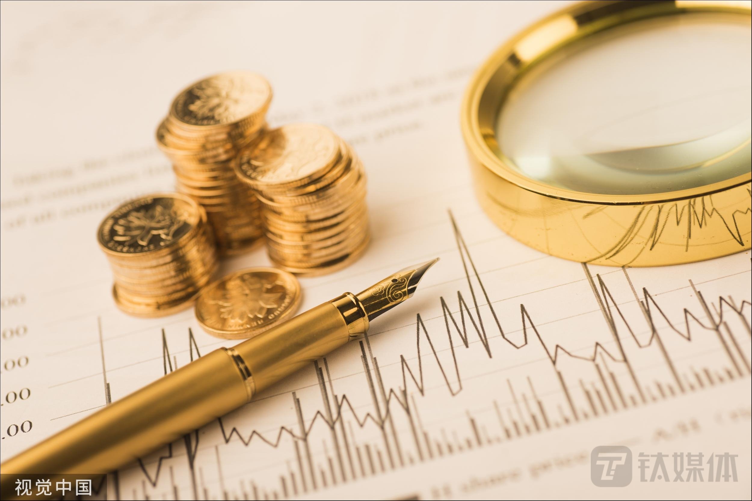 中国国贸(600007.SH)业绩快报：2025年归母净利润12.02亿元