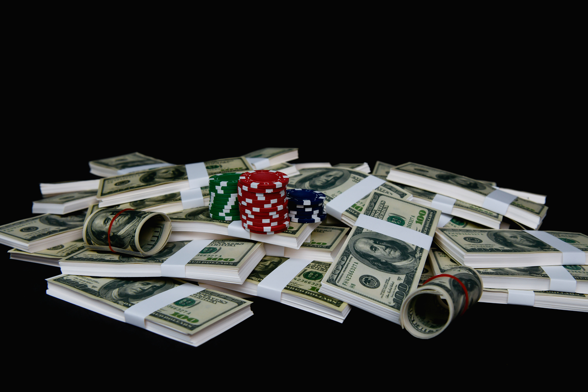 美诺转债一度上涨8%