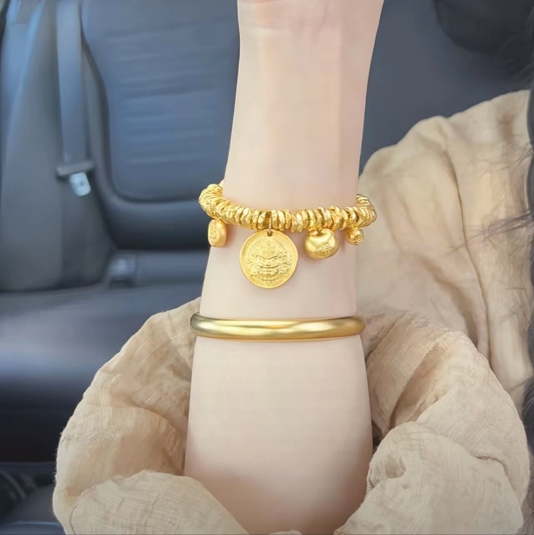 老铺黄金:我们不是只能挣金价上行的钱