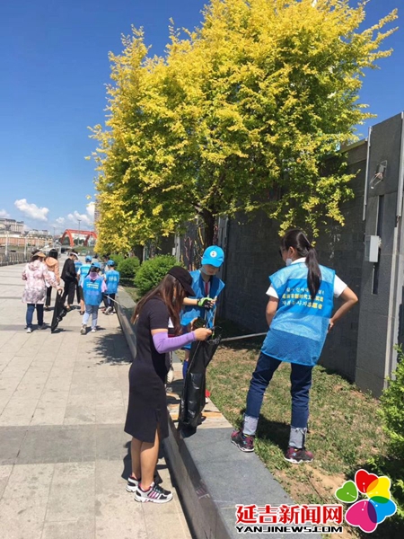这群“蓝马甲”,架起实验室到市场的桥